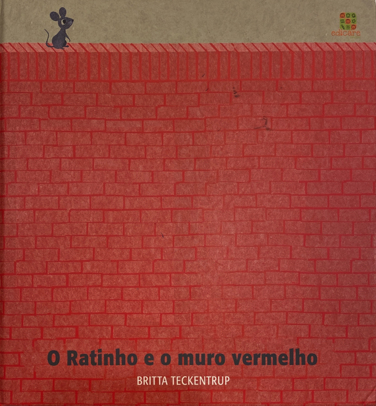 O ratinho e o muro vermelho